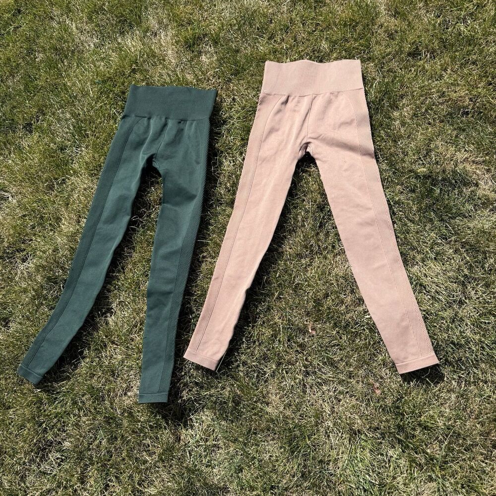 2 PACK YPB Dark Green & Tan Seamless Ribbed Leggings NWOT XXS